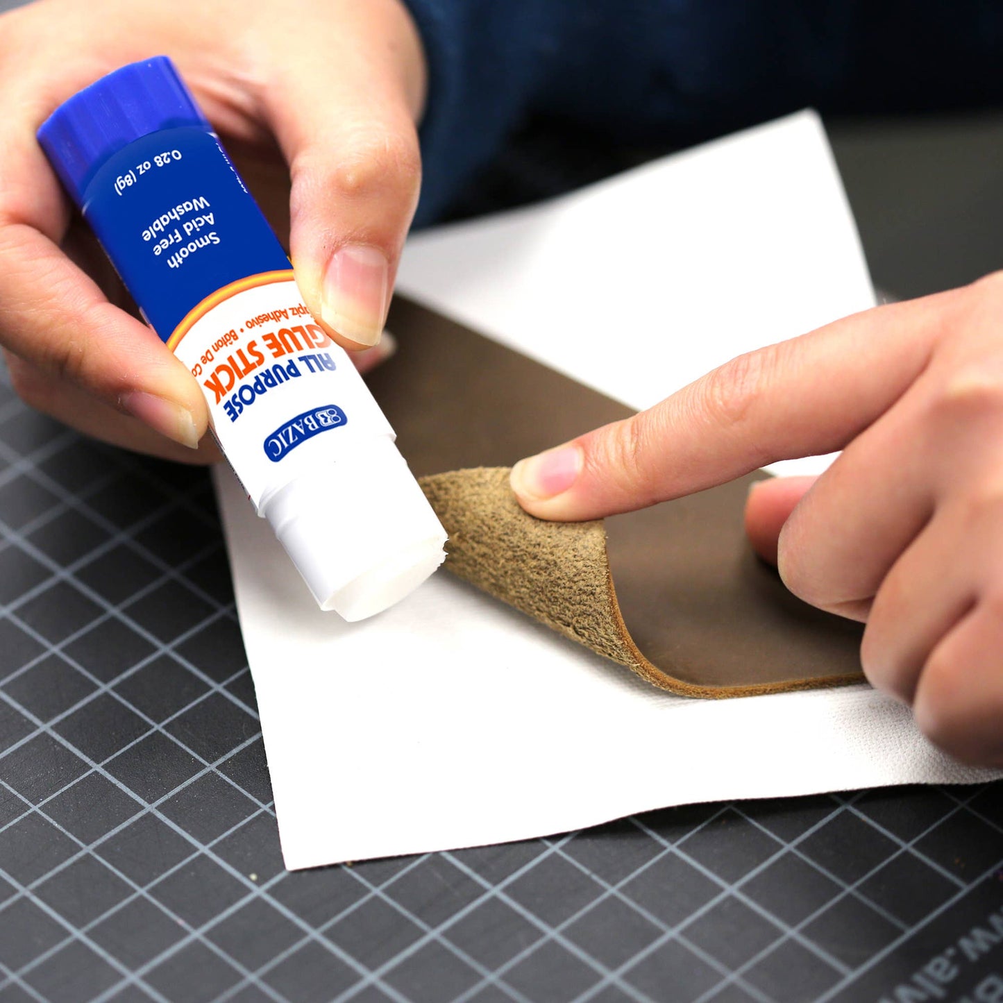 Glue Stick Premium 0.28 oz (8g)(4/Pack): 24