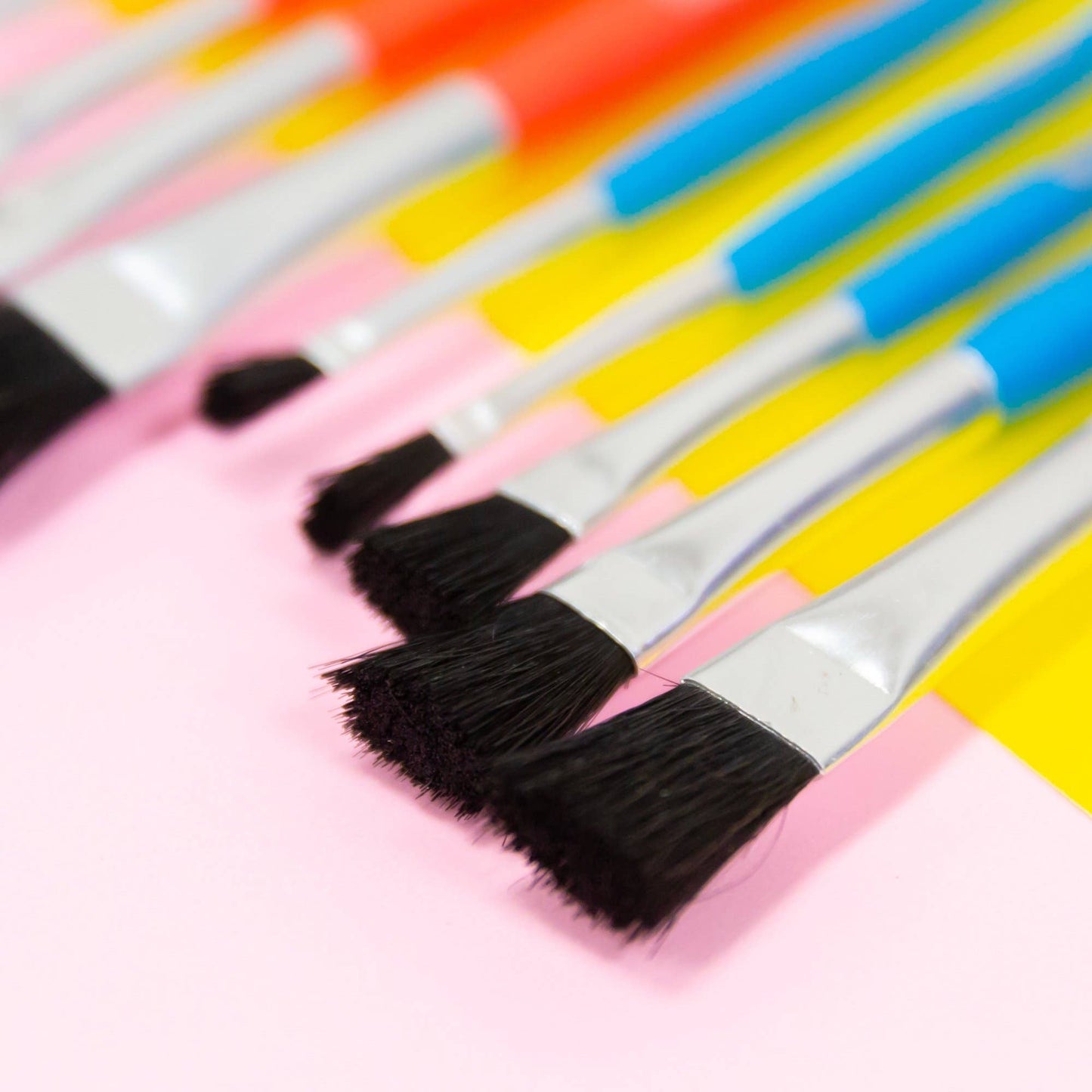 Assorted Size Kid's Paint Brush Set - Pack of 5