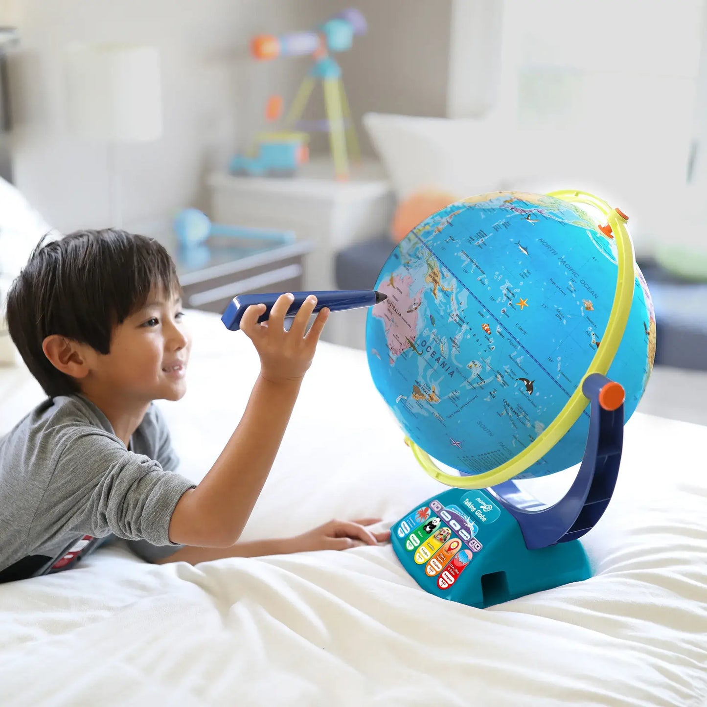 Geosafari® Jr. Talking Globe™