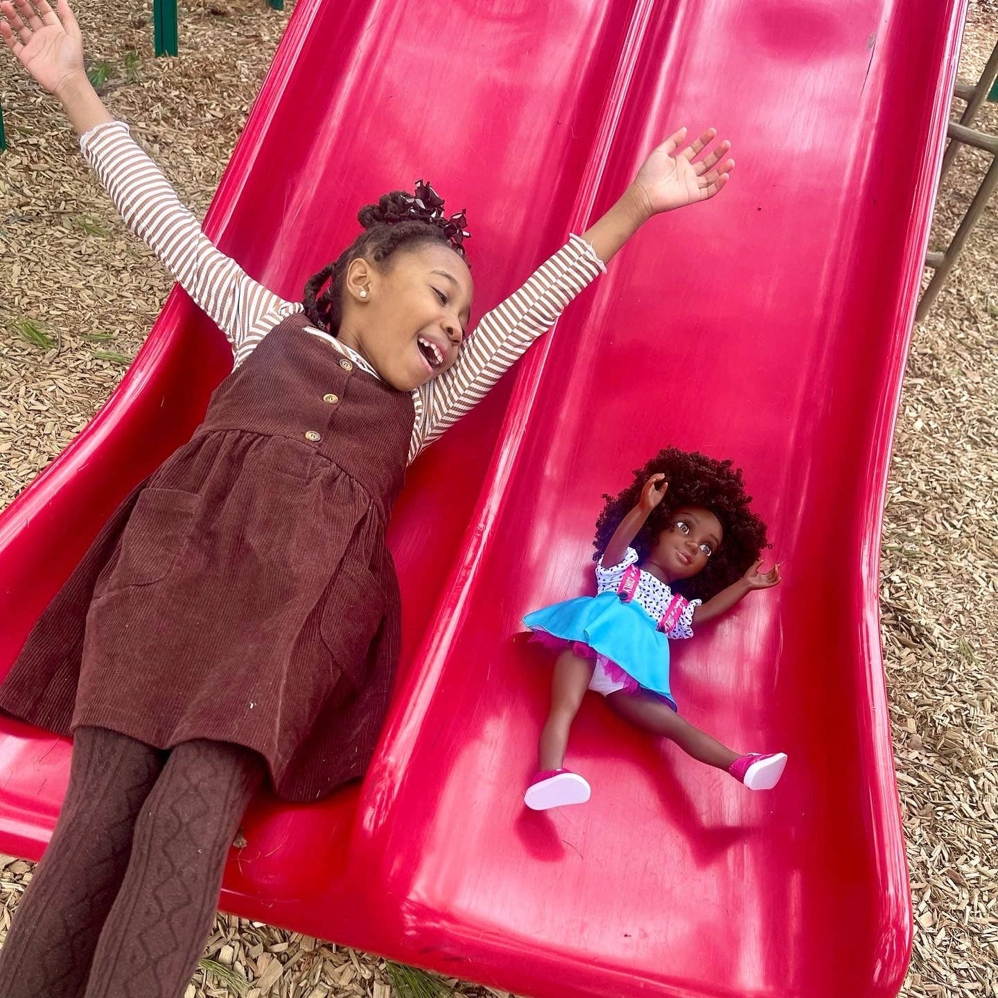 Beautiful Curly Me Bella – 18 inch Doll with Natural Curly Hair